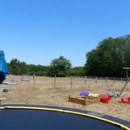 Apartament Clan Boucheron